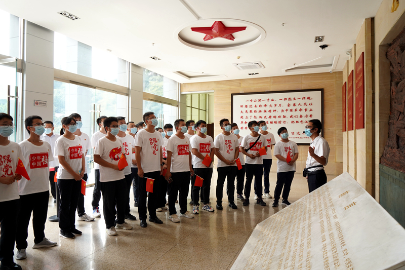 公司團(tuán)委開展“喜迎二十大、永遠(yuǎn)跟黨走、奮進(jìn)新征程”主題團(tuán)日活動(dòng)7