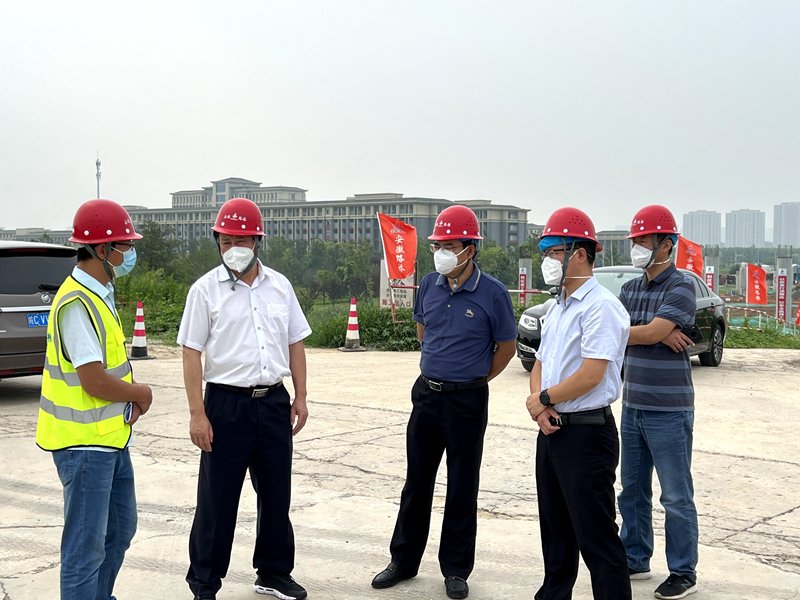 蚌埠市委常委、市委秘書長、懷遠(yuǎn)縣委書記王慶武到G206-03標(biāo)項目調(diào)研指導(dǎo)工作